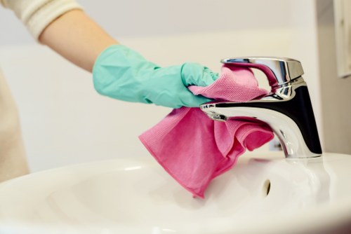 One-off cleaning for a Chiswick home kitchen and living space